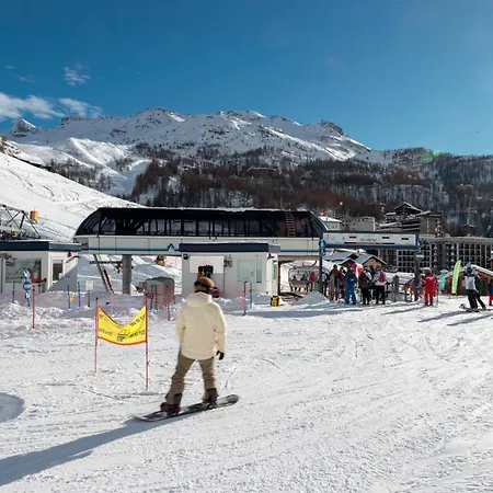 Hellochalet The Cervino Nest Snow & Sun *