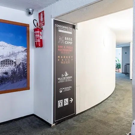 Hellochalet - The Cervino Nest Snow & Sun Apartment *
